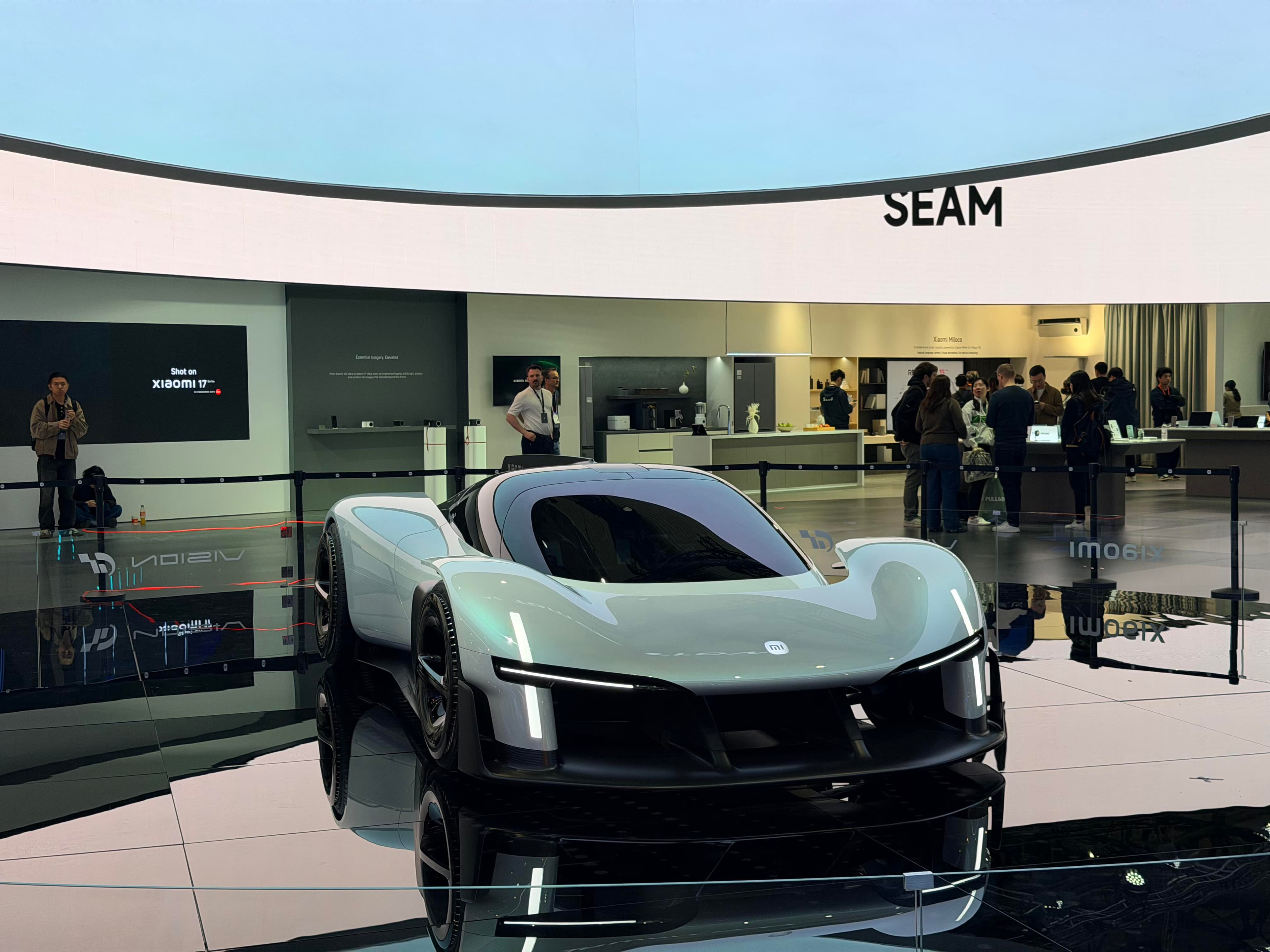 CarModSnap platform demonstration at Barcelona MWC technology showcase